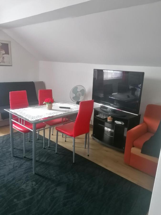 Ustronie Appartement Zgierz Buitenkant foto
